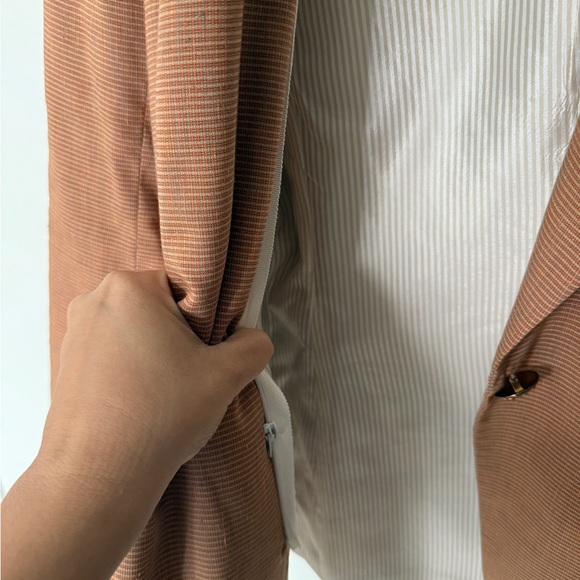 Veronica Beard Brown Blazer with Gold Buttons - Picture 7 of 13